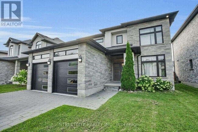 Building Photo - 2407 Red Thorne Ave