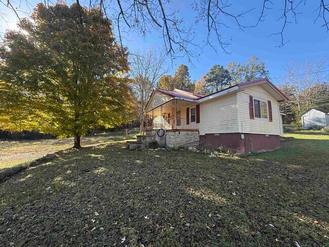 Foto del edificio - 122 Helm Rd