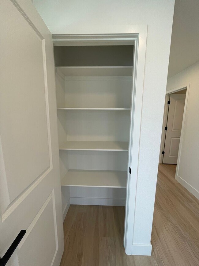 Foto del edificio - Stunning Rowhouse in NE Ft. Collins