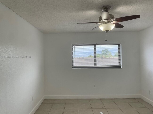 Foto del edificio - 6950 W 6th Ave