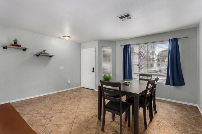 Foto del edificio - 2233 E 36th Ave