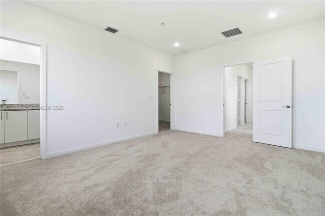 Building Photo - Southwest 115th Avenue, Goulds, FL 33170 - 4 BR 3 BA townhouse