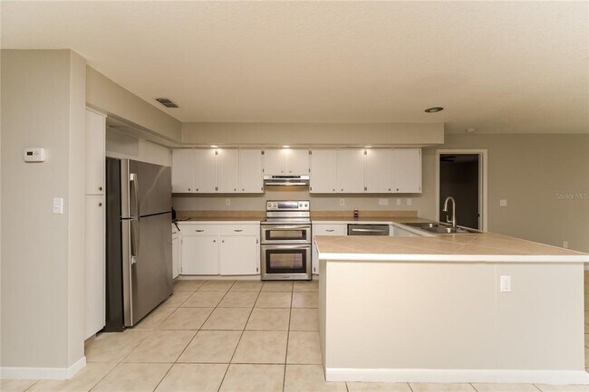 Foto del edificio - 2229 Flaming Arrow Dr