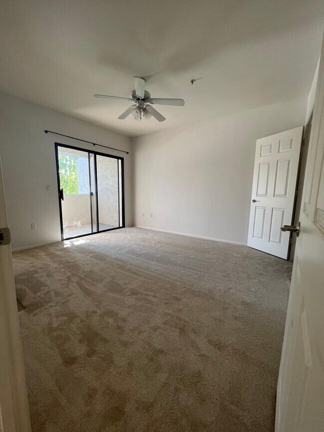 Building Photo - 15095 N Thompson Peak Pky