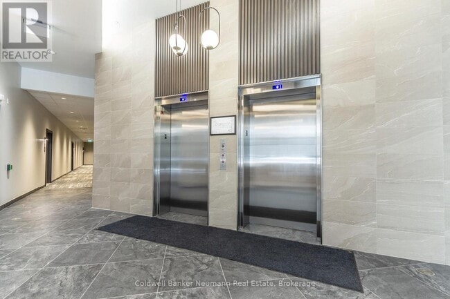 Building Photo - 525 New Dundee Rd