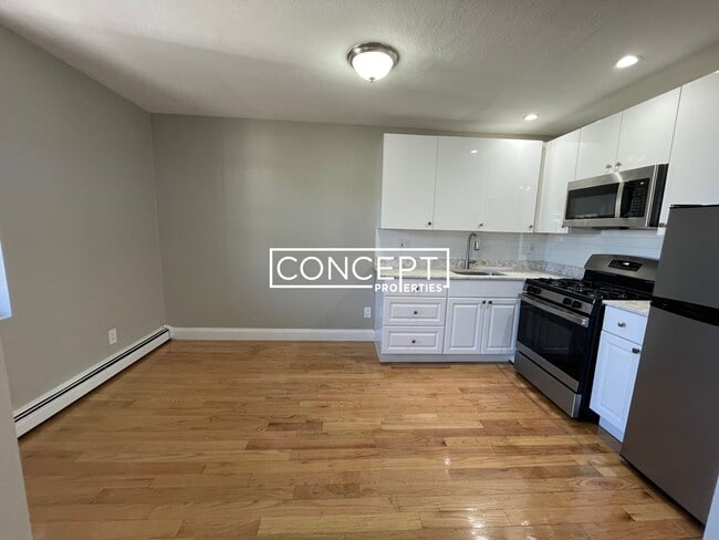 Building Photo - 67 Shawmut St