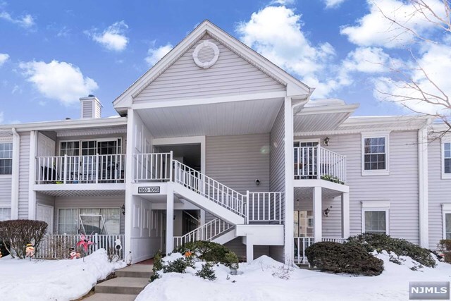 Foto principal - 1063 Ash Dr