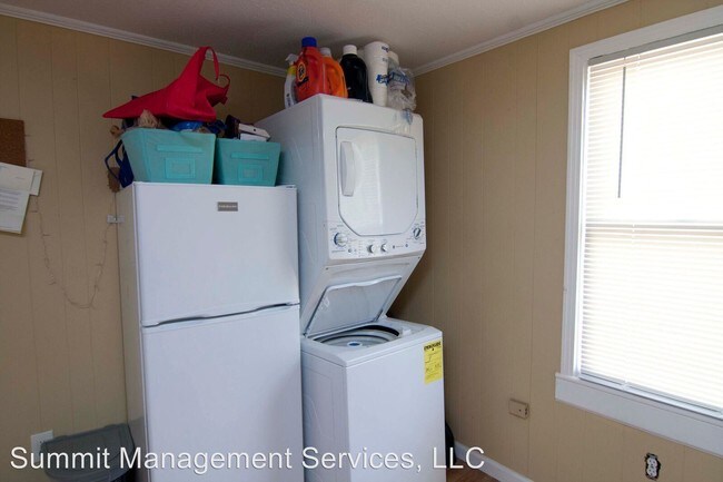 Building Photo - 2 br, 1 bath Room For Rent - 508 jefferson
