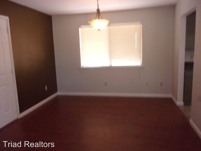 Building Photo - 72607 Granite Ave