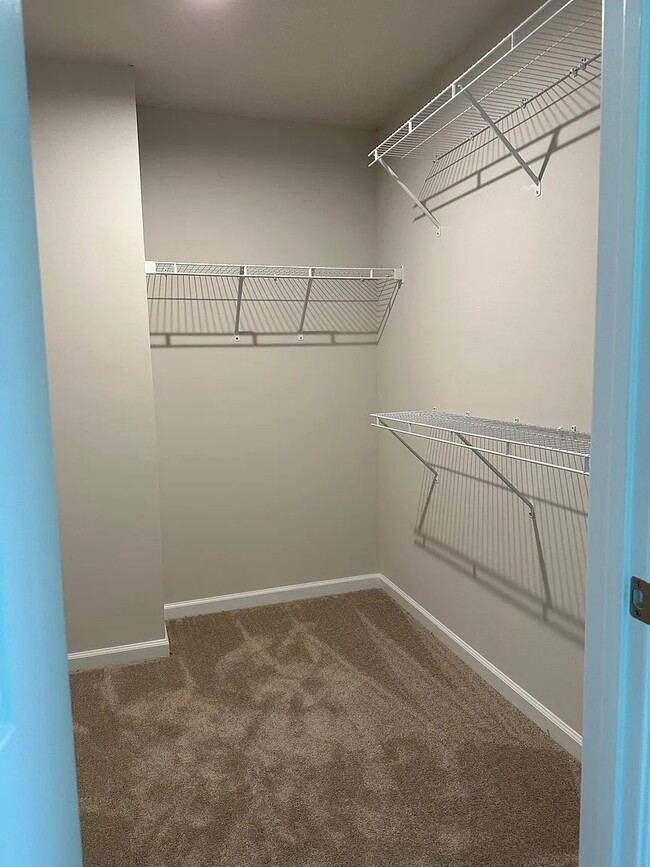 Building Photo - 34622 Ethan Way