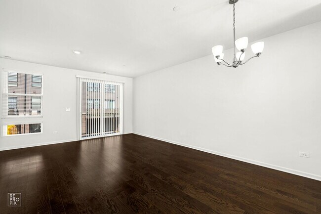 Building Photo - 2246 Venture Dr