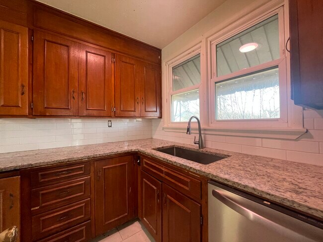 Foto del edificio - 404 N Atlanta St