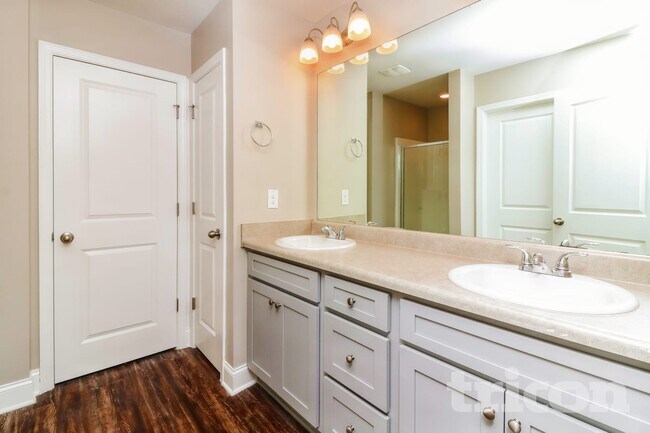 Interior Photo - Tricon Macland Township