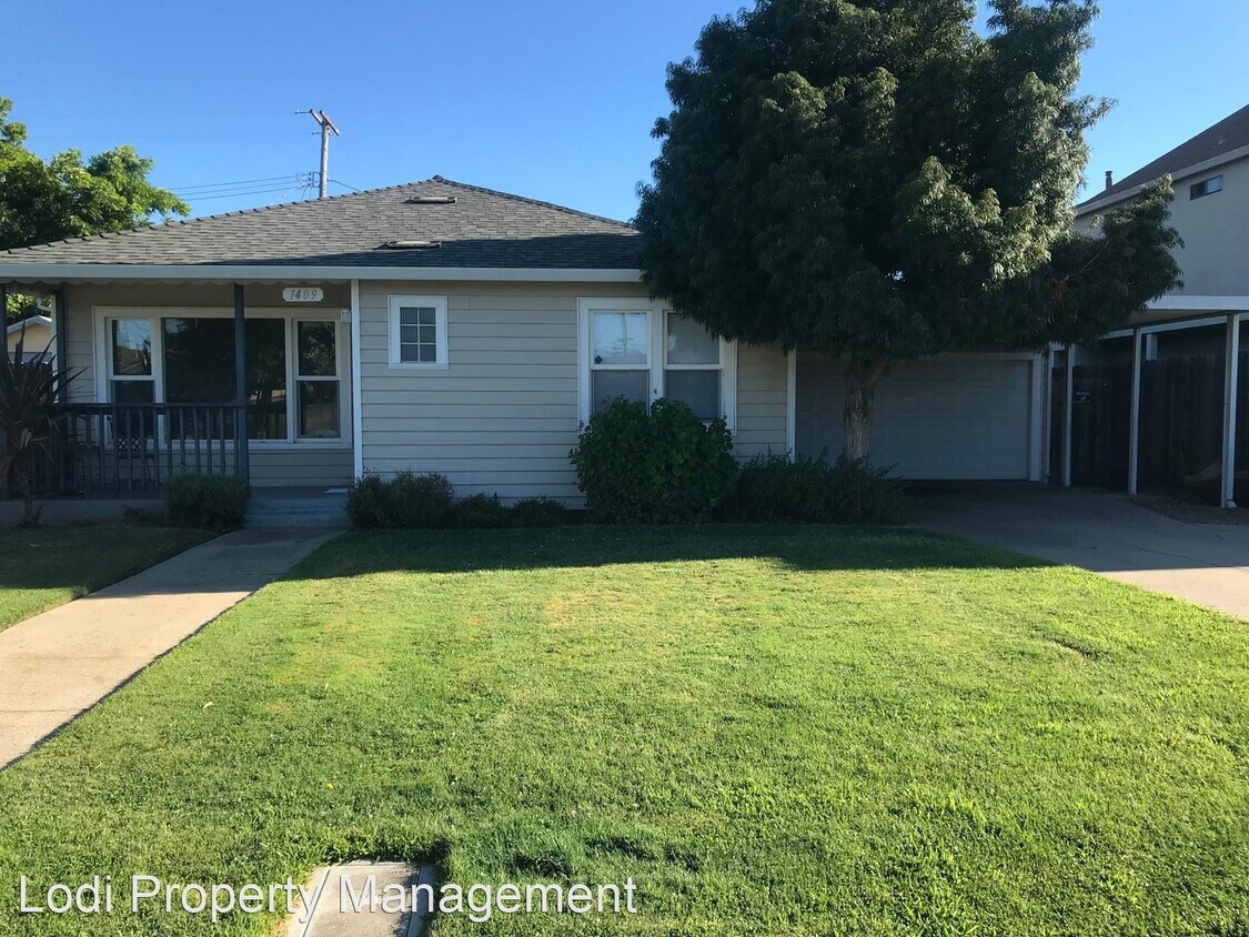 Primary Photo - 3 br, 2 bath House - 1409 W LOCKEFORD ST