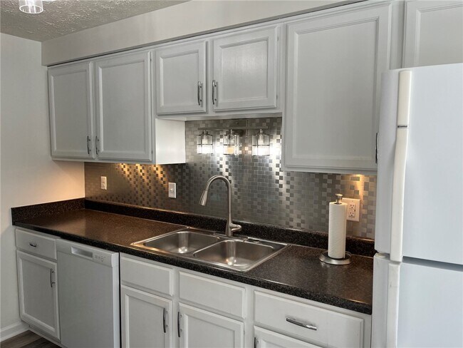 Foto del edificio - 173 Wycliff Dr