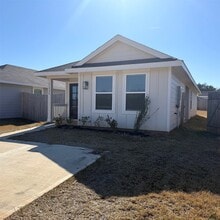 Building Photo - 11926 Midas Ln