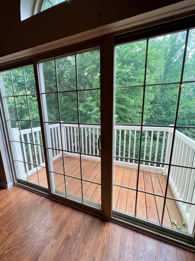 Building Photo - 7446 Lacy Dr
