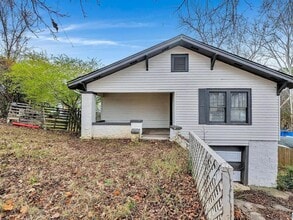 Building Photo - 428 Rutledge Dr
