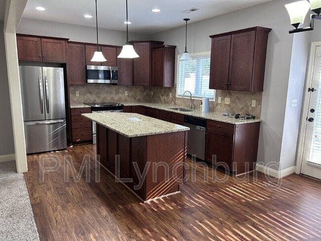 Photo - 1040 Commonwealth Cir Townhome