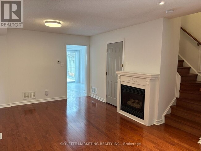 Building Photo - 307 Milliken Meadows Dr