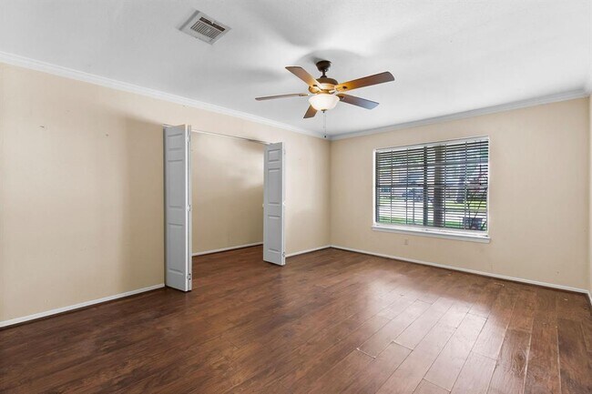 Foto del edificio - 29010 Elmwood Dr