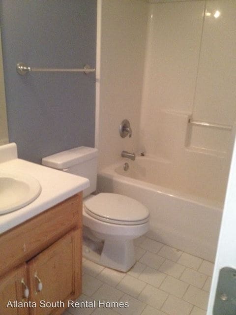 Building Photo - 12238 Crestwood Ct
