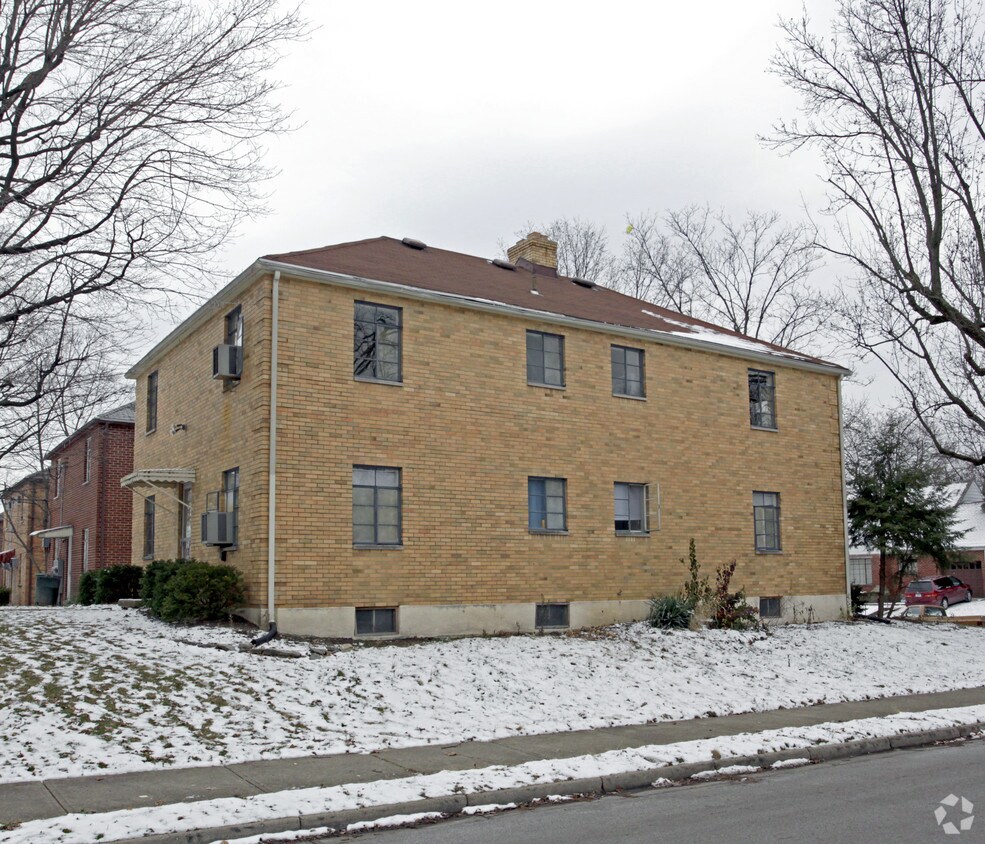 Foto del edificio - 203 Ryburn Ave