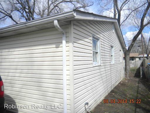 Building Photo - 402 Bernice St