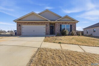 Building Photo - 7005 Nearpath Dr NW