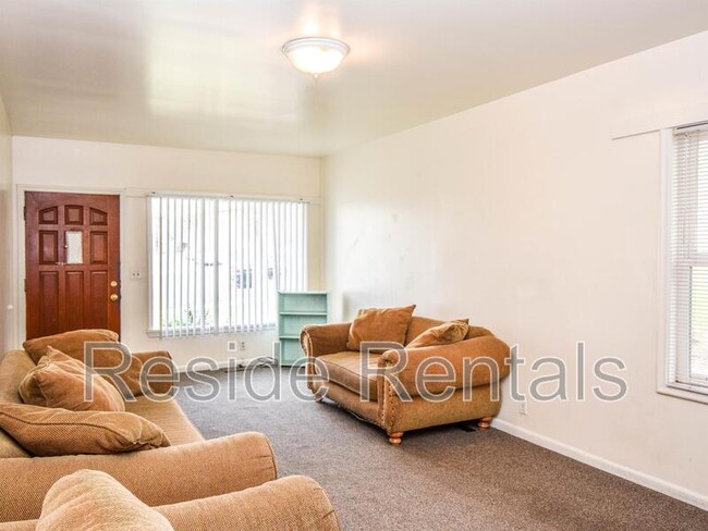 Foto del edificio - 632 E 600 N