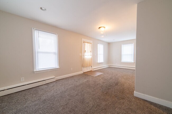 Building Photo - Beautiful 2-Story 3BR / 2BA Single-Family Home – Move-In Ready Rental