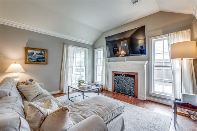 Building Photo - 6219 Revere Pl