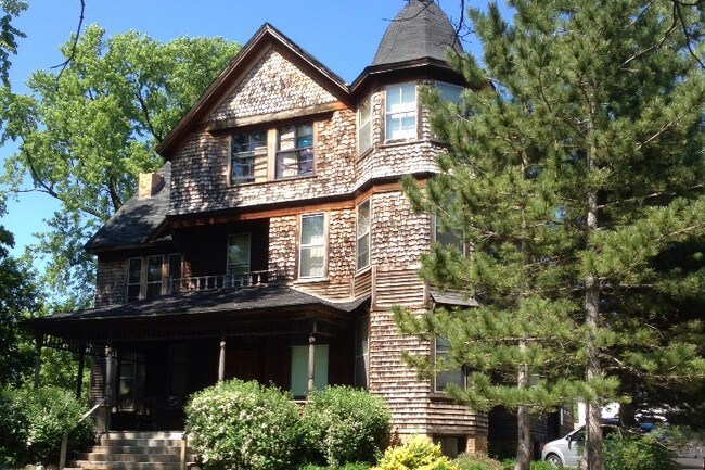 Foto del edificio - 802 Grand Ave