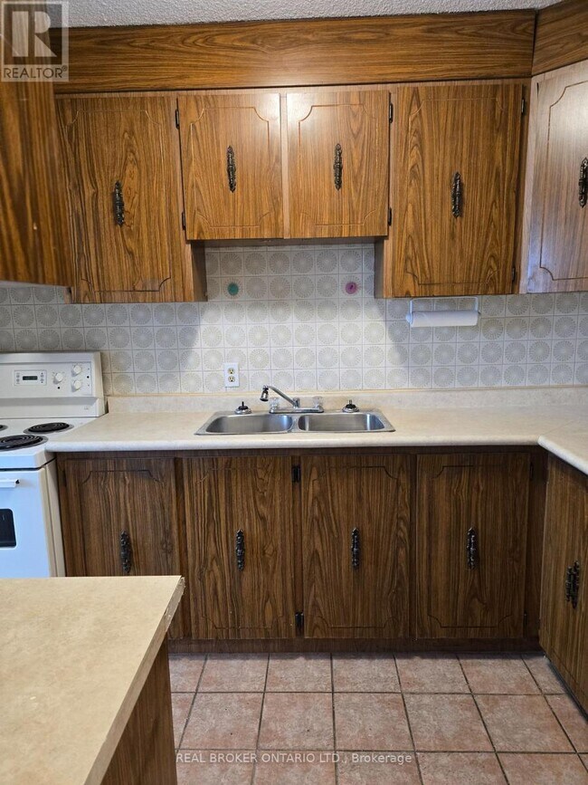 Photo du bâtiment - 97 Nonquon Rd