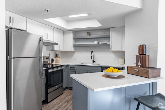 Interior Photo - Virginia Highland Apartment Homes