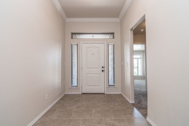 Building Photo - 6711 Boot Dr