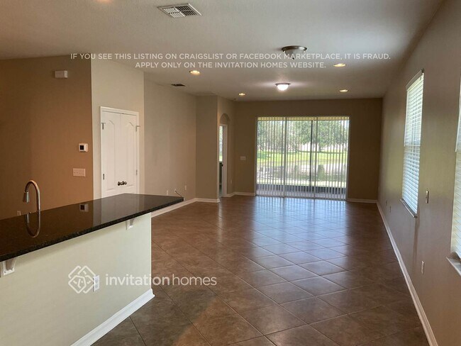 Building Photo - 325 Mirasol Ln