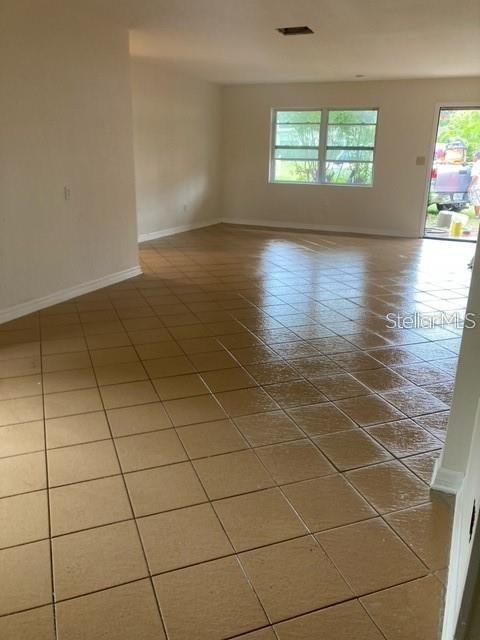 Foto del edificio - 9591 Crestview St