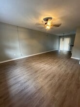 Building Photo - 1332 Fuller Rd