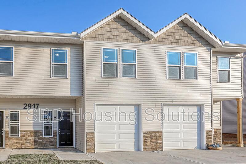 Foto principal - 2909 S Harvard Ave