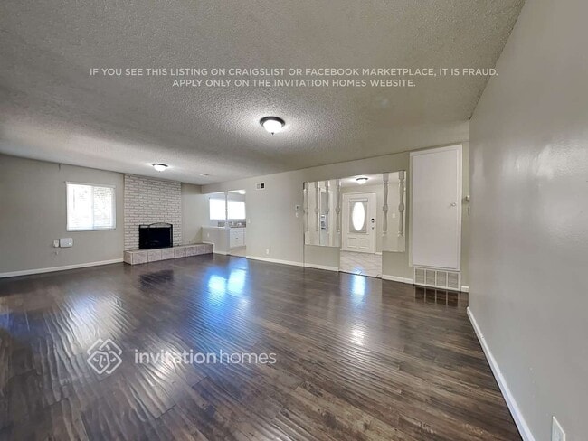 Building Photo - 1638 E 220th St