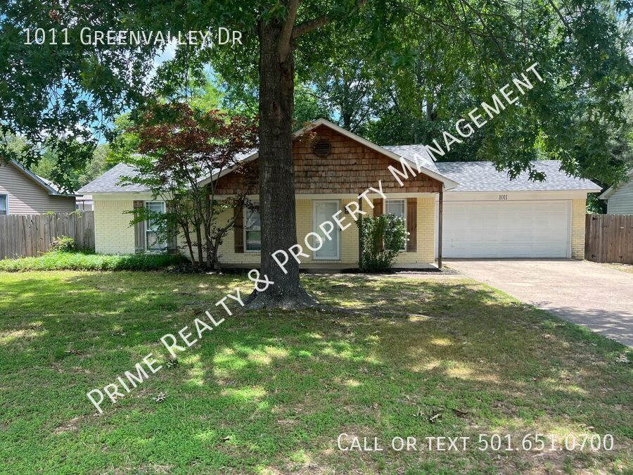 Primary Photo - 1011 Greenvalley Dr-