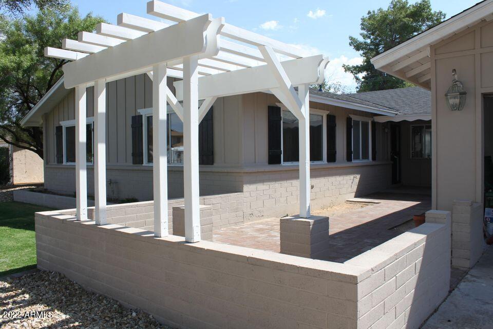Primary Photo - 2809 E Desert Cove Ave