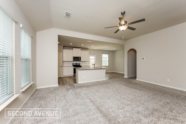 Building Photo - 2109 Lorrie Ln