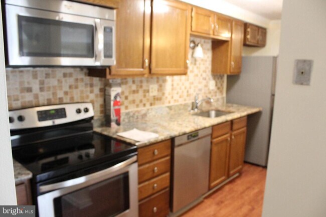 Building Photo - 39 Sweetfern Ct