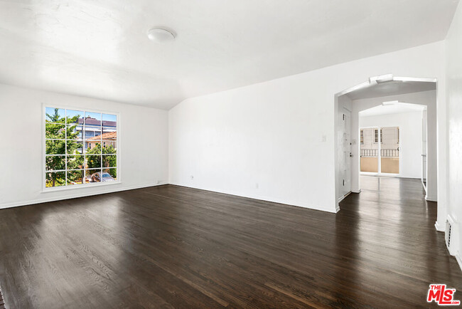 Building Photo - 7926 4th St