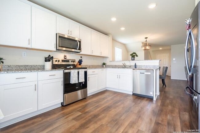 Photo - 5802 Rolling Gln Apartment