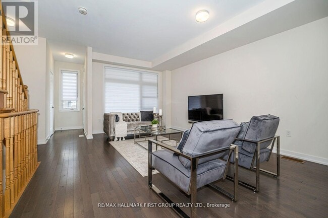 Building Photo - 2519 Castlegate Crossing