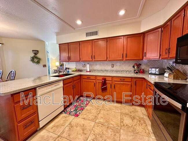 Foto del edificio - 5001 E Mesquite Wood Ct