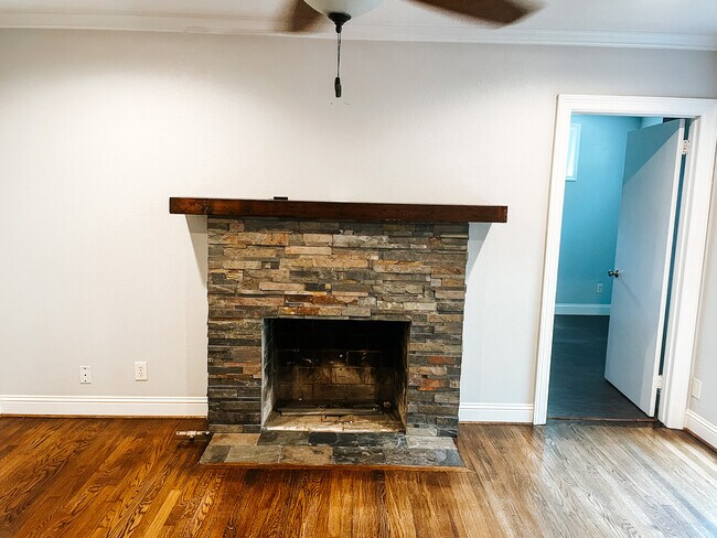 Building Photo - 4225 Curzon Ave